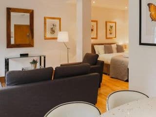 Monument Apartments - Photo 5