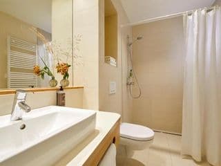 Flottwell Berlin Hotel & Residenz am Park - Photo 11