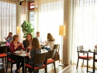 Flottwell Berlin Hotel & Residenz am Park - Photo 8