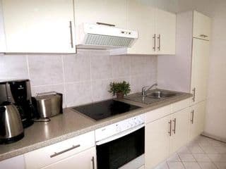 Quiet studio apartment in Prenzlauer Berg near Mauerpark - Photo 9