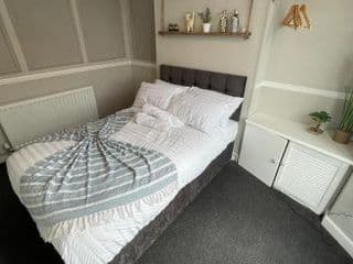 Large 6 bedroom house in Smethwick - Photo 18