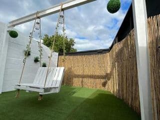 Large 6 bedroom house in Smethwick - Photo 10