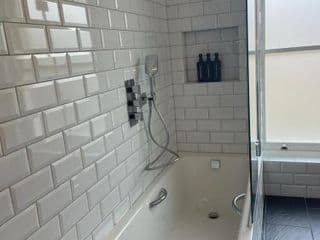 Luxury Apartment in Belsize Park - Photo 12