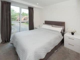 A beautiful brand new flat 25-minute to London - Photo 10
