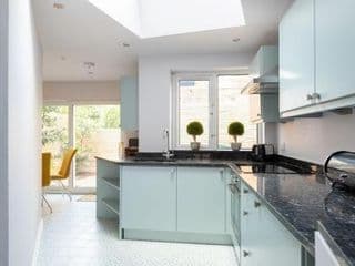 The Chelsea Cottage by House of Kip - Photo 8
