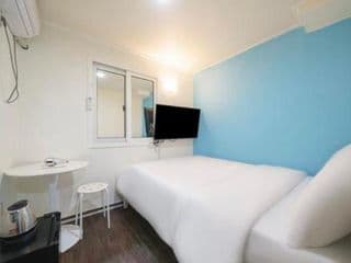 J mini hotel & house - Photo 19