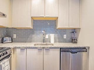 2 Bedroom Fully Furnished Apartment near Emory University Hospital Midtown - Photo 7