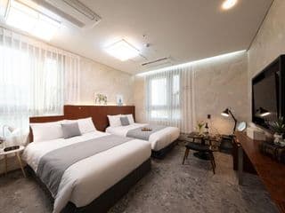 HOTEL DM - Photo 6