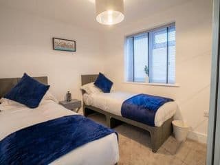 Mill Road Ground Floor Apartment - Photo 13