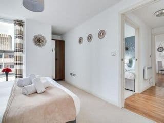 West Midlands Lux's 2 Bedroom Apartment Birmingham City - Photo 13