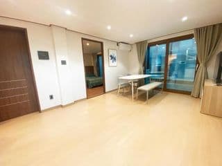 Luxe & Suite Room - Photo 19