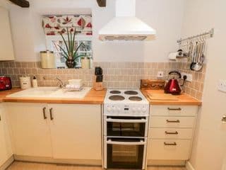 Hock-tide Cottage - Photo 11