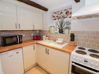 Hock-tide Cottage - Photo 10