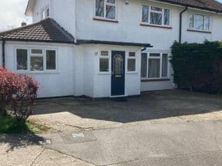 Findon House - Photo 2