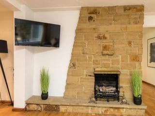 Findon House - Photo 12