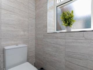 Findon Suite - Photo 15