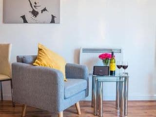 Inners City Apartments -On Suites - Photo 10