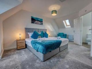Modern 4 Bedroom 2 Bath House with Parking, Tyseley, Birmingham - Photo 9
