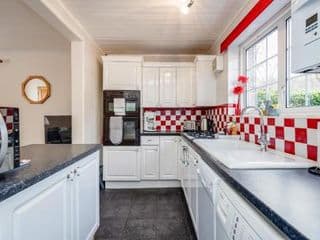 MPL Apartments - Woodside House by Harry Potter Studios - Photo 10