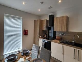 Stylish Jewellery Quarter Apartment (Sleeps 7) - Photo 15