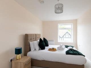 homely - North London Apartments Wembley - Photo 9