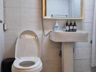 HS House - Photo 17