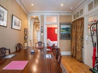 An elegant Late-Victorian style two BR apartment - Photo 5