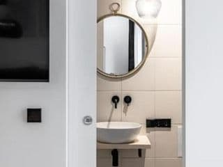 Ancient 33sqm 2room maisonette apt Near center - Photo 3