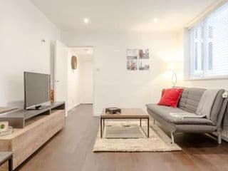 Modern Flat in the Heart of West London