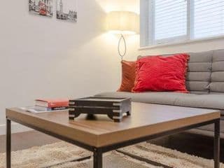 Modern Flat in the Heart of West London - Photo 13