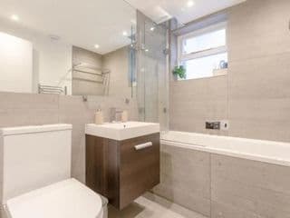 Modern Flat in the Heart of West London - Photo 22