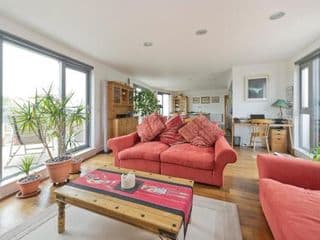 Superb apartment with terrace near the river in Putney by UnderTheDoormat - Photo 11