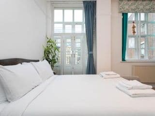 Central 2 Bedroom Apartment near Old Street - Photo 21