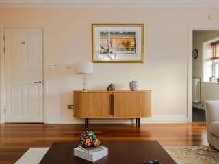 Luxury 2 Bedroom Apartment in London Bridge - Photo 12
