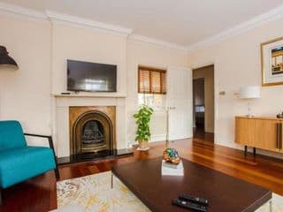 Luxury 2 Bedroom Apartment in London Bridge - Photo 10
