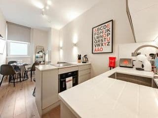 Modern Apartments in Paddington Central London FREE WIFI & AIRCON by City Stay London - Photo 6