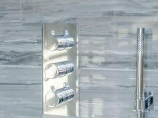 Modern and Luxurious 2 Bedroom Flat - Barons Court - Photo 19