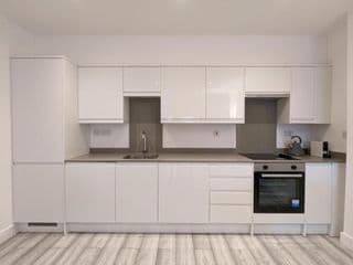 Hounslow Apartments by Charles Hope - Photo 11