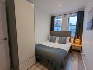 Hounslow Apartments by Charles Hope - Photo 6
