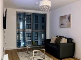 Elegant & Cozy, Gold Decor Apartment, B1 - Photo 16