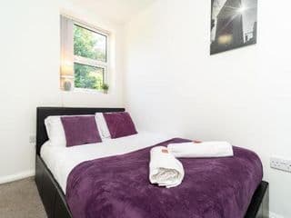 Amethyst Suite by StayStaycations - Photo 2