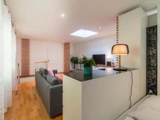 Urban Duplex - Photo 11