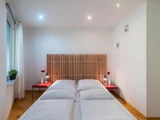 Urban Duplex - Photo 14