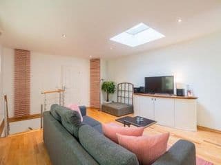 Urban Duplex - Photo 4