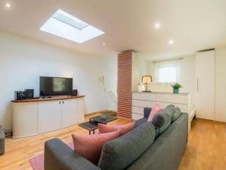 Urban Duplex - Photo 8