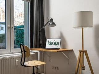 Sonnig und Helle Wohnung Alexanderplatz in 15min zu erreichen, sehr schön und groß für Gruppen geeignet - Photo 12