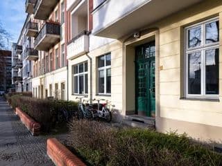 Sonnig und Helle Wohnung Alexanderplatz in 15min zu erreichen, sehr schön und groß für Gruppen geeignet - Photo 23