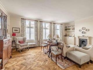 Stylish 2 Bed/2 Bath Flat In The Heart Of Windsor - Photo 6