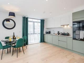 Watford Cassio Luxury - Modernview Serviced Accommodation - Photo 11