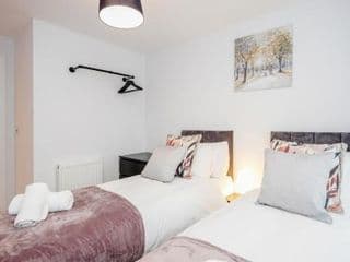 Watford Cassio Luxury - Modernview Serviced Accommodation - Photo 13